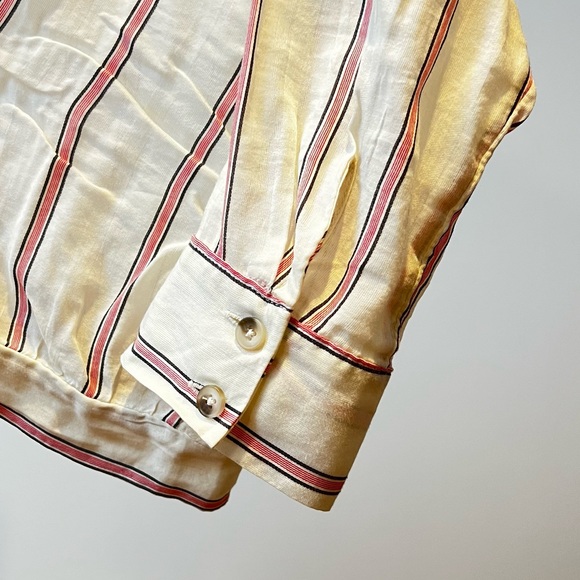 UO Lennox Surplice Crop Blouse - Picture 10 of 10